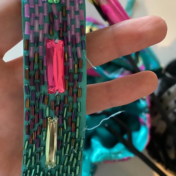 Multi-colour silk gown - Picture 8 of 8